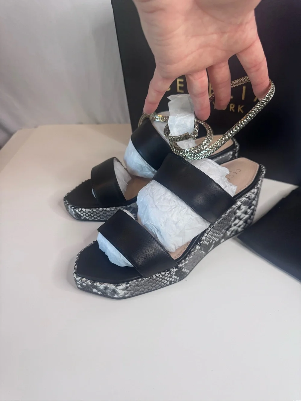 Women’s Sandals Size 8.5